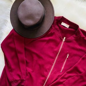 Lightweight bomber jacket